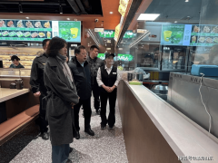 沉点强化大年夜饭承办单元、高速办事区餐饮单